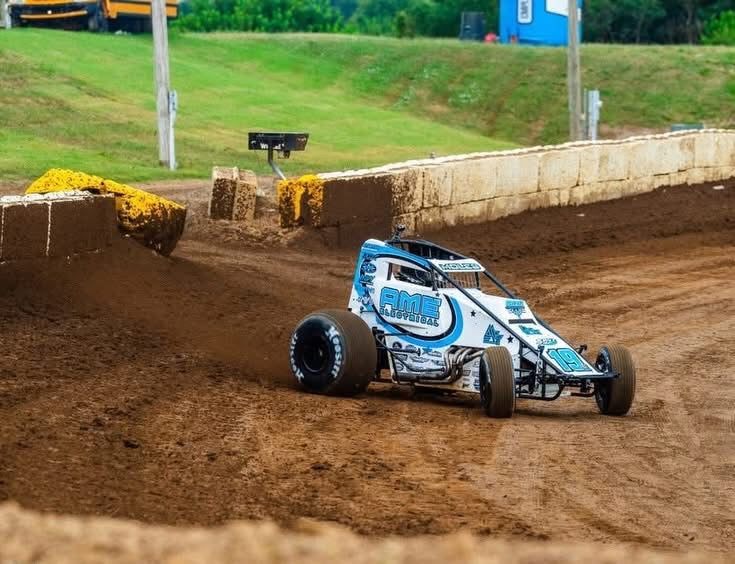 1:64 AME Electrical 19AZ Sprint Car Diecast